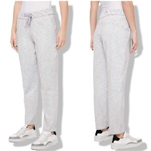 Lululemon On The Fly Pant *27" in Wee Are From Space Nimbus Battleship